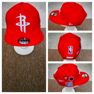 HOUSTON ROCKETS NBA BASKETBALL SNAPBACK HAT.